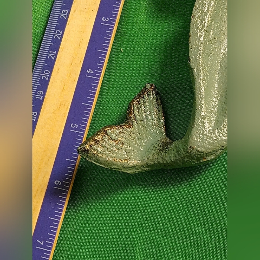 𝑨𝒏𝒕𝒊𝒒𝒖𝒆 𝑪𝒂𝒔𝒕 𝑰𝒓𝒐𝒏 𝑴𝒆𝒓𝒎𝒂𝒊𝒅 𝑾𝒂𝒍𝒍 𝑯𝒐𝒐𝒌 - Picture 8 of 11